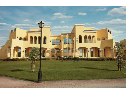 فيلا فخمة مع حديقة خاصة في طرابزون للعوائل للايجار اليومي تركيا السعودية الرياض