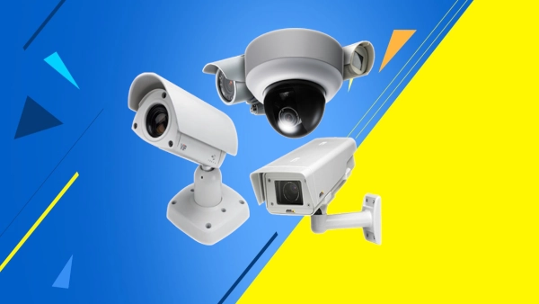 كاميرات مراقبة للحماية من السرقة وتلف الممتلكات ومراجعة أحداث المكان..